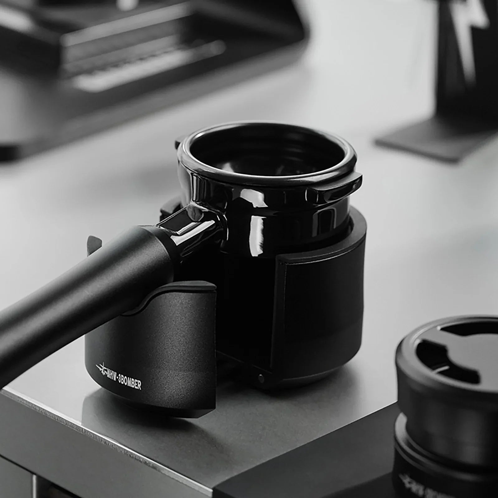 MHW-3BOMBER ASTRA COLLECTION PORTAFILTER HOLDER 51-58MM UNIVERSAL