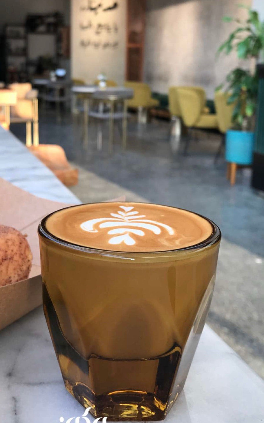 Vero Cortado Glass Amber